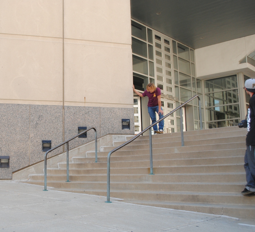 gap to rail
